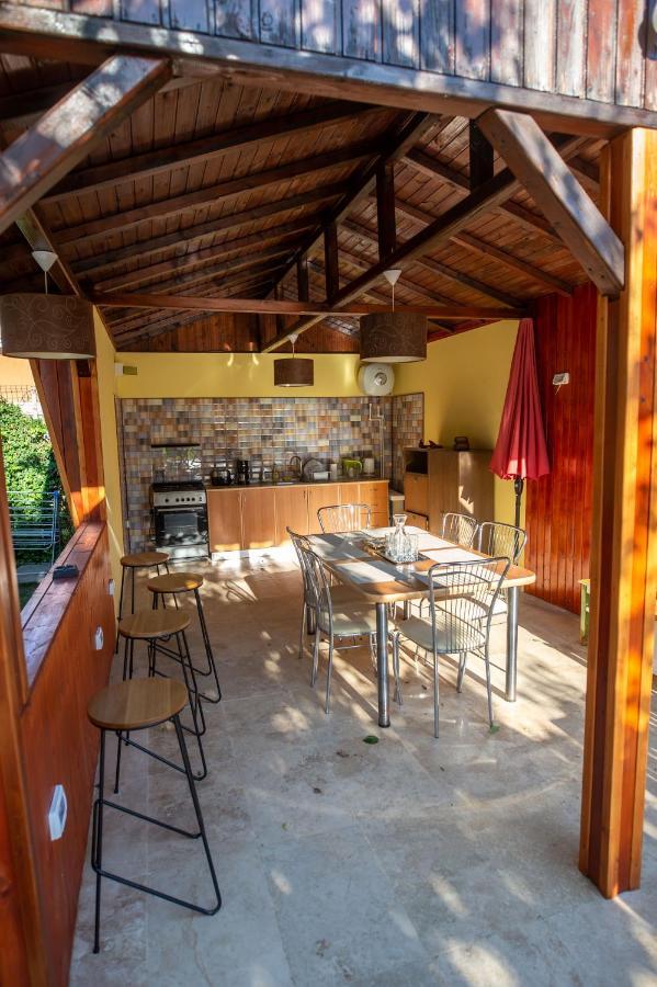 Vila Jean Bart Hotel Mangalia Bagian luar foto